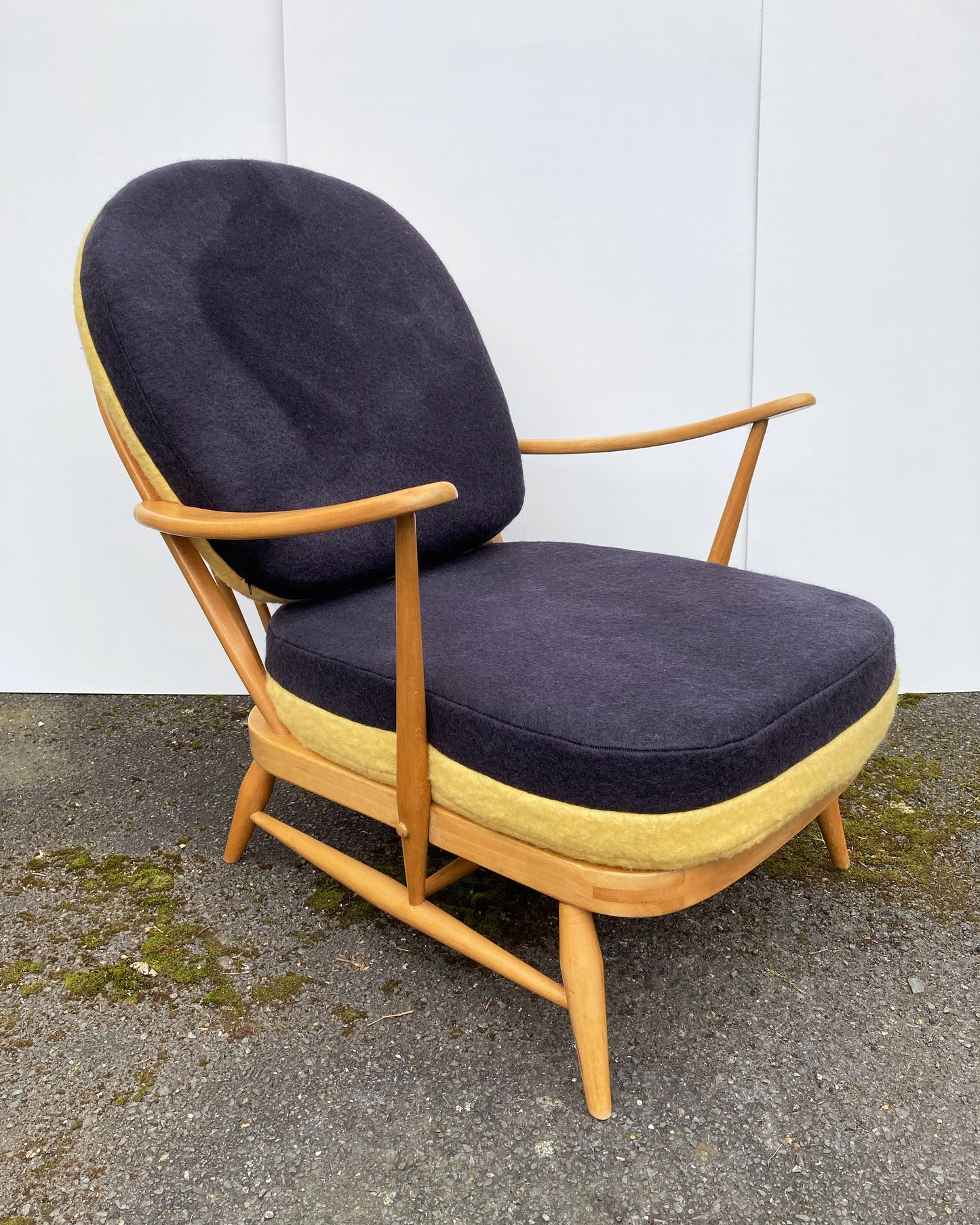 Dark Grey / Light Yellow - Two Tone - Ercol Windsor 203 Armchair