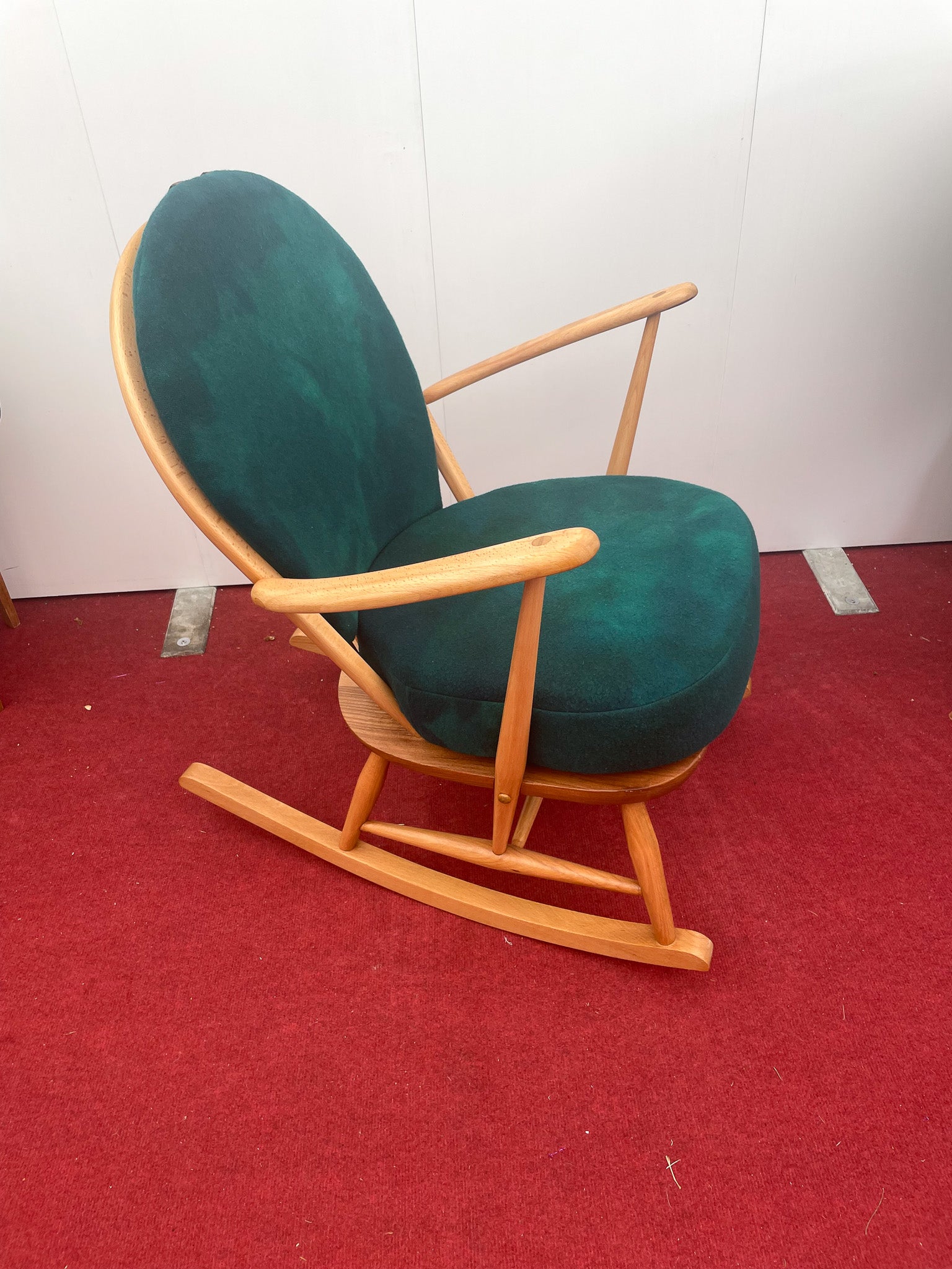 Ercol Windsor Blonde 405 Rocking Chair