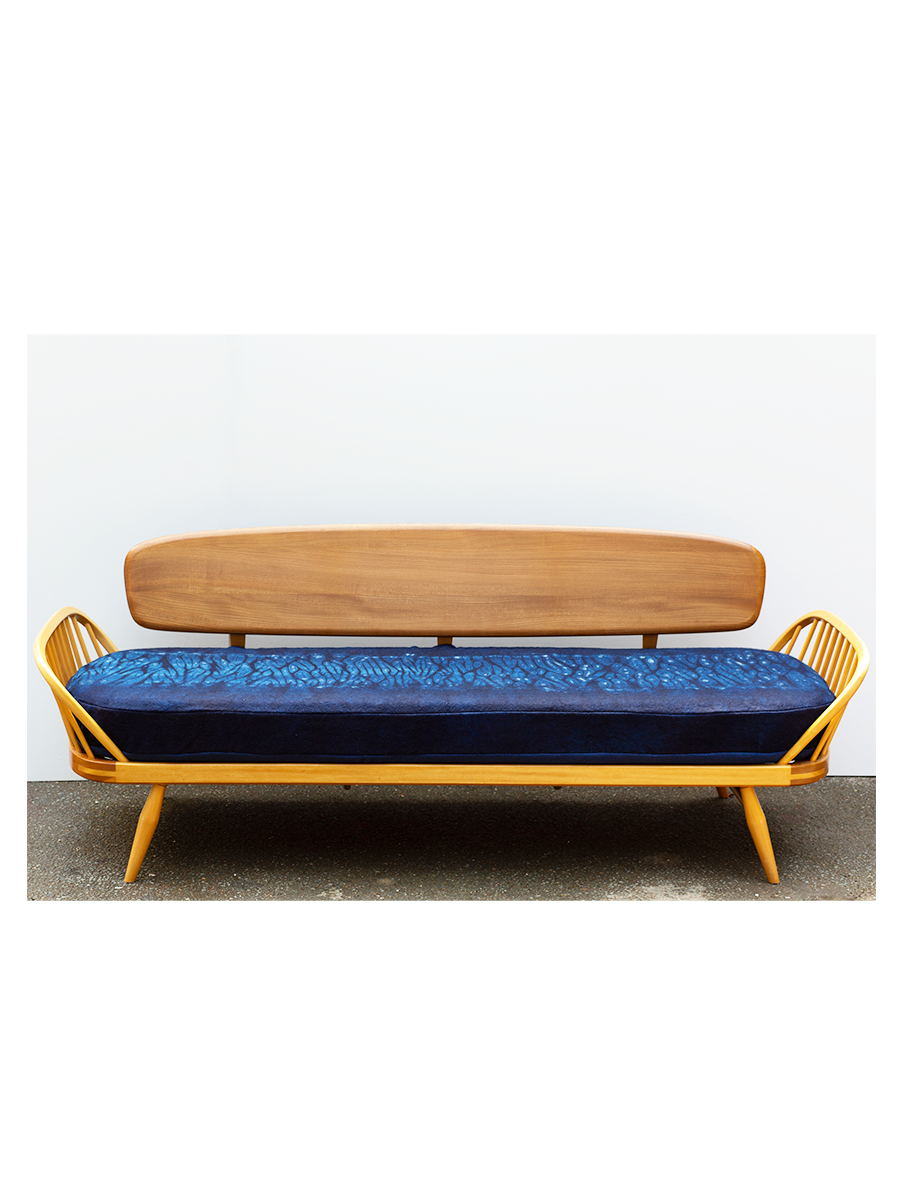Ercol 355 Studio Couch Daybed - Fully Restored - Indigo Shibori Hand-dyed Wool Covers
