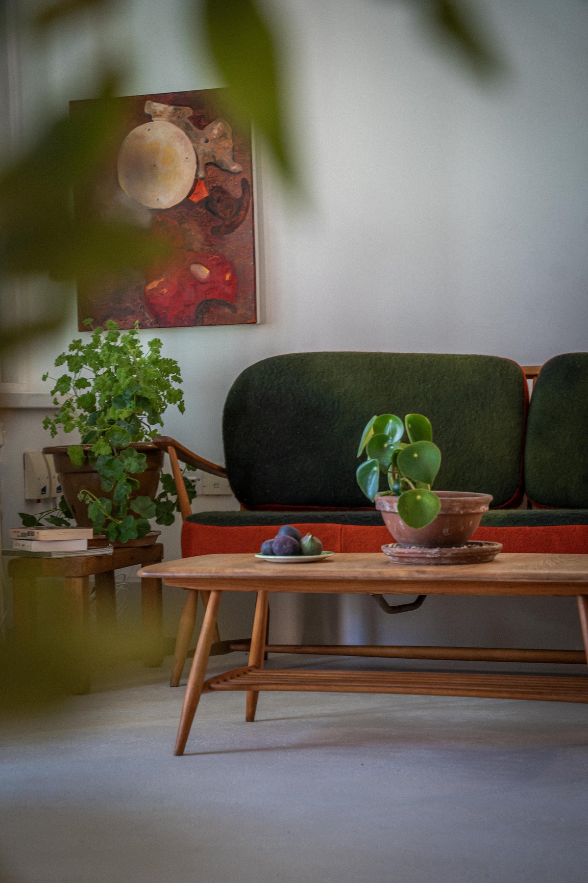 459 Occasional Coffee Table