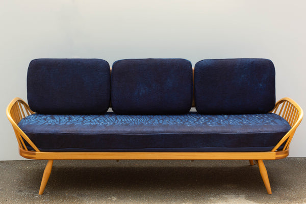 Ercol 355 Studio Couch Daybed - Fully Restored - Indigo Shibori Hand-dyed Wool Covers