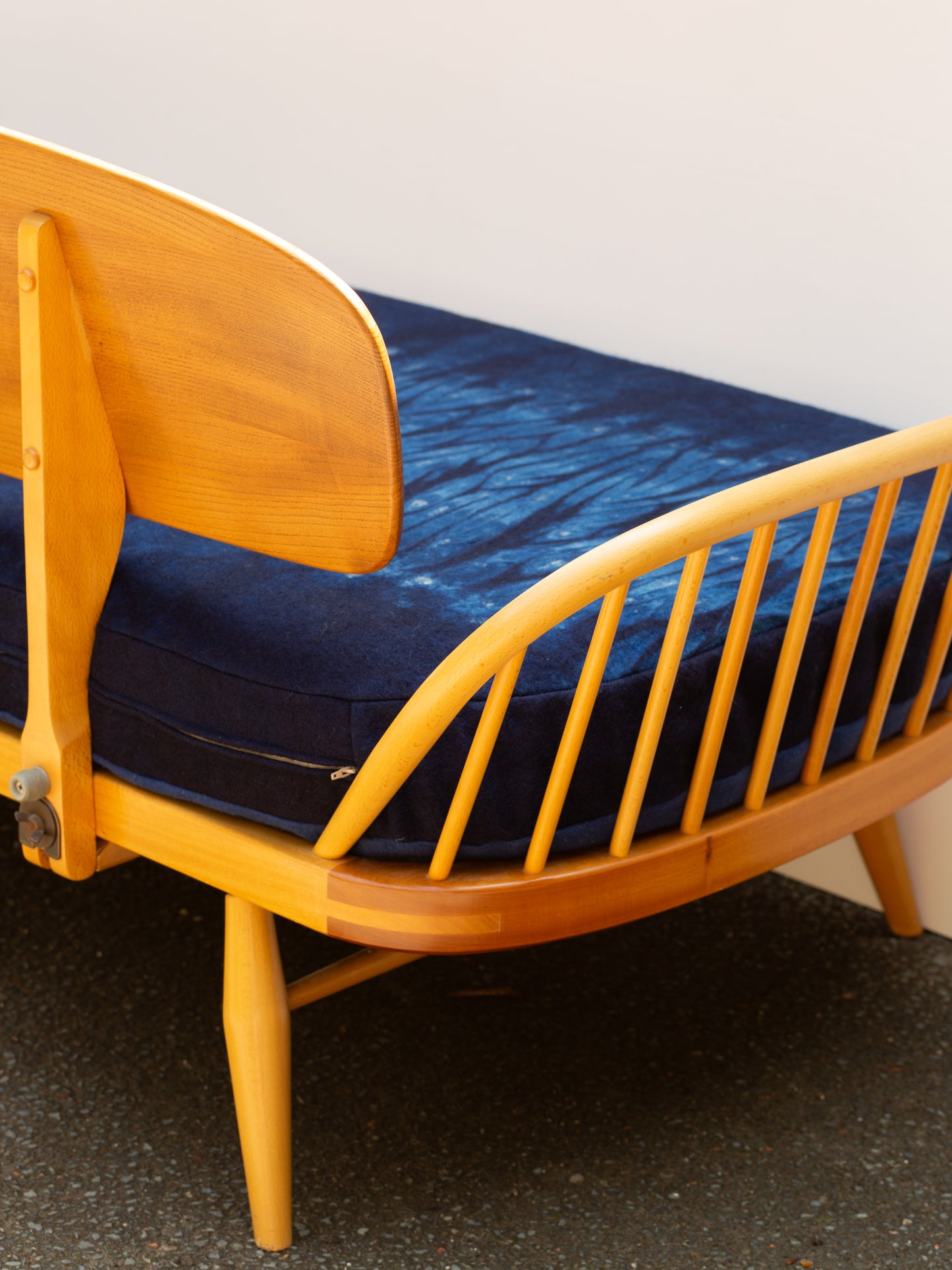 One Colour - Choice of Colours - Ercol 355 Studio Couch Daybed