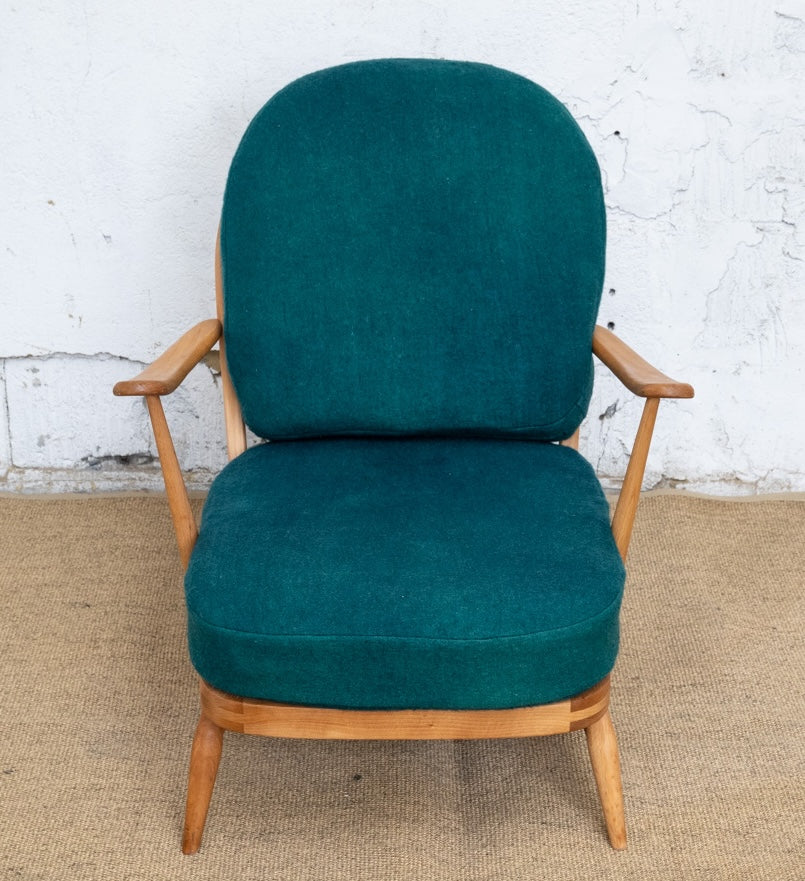 Ercol Windsor 203 Armchair - Bottle Green Wool Covers