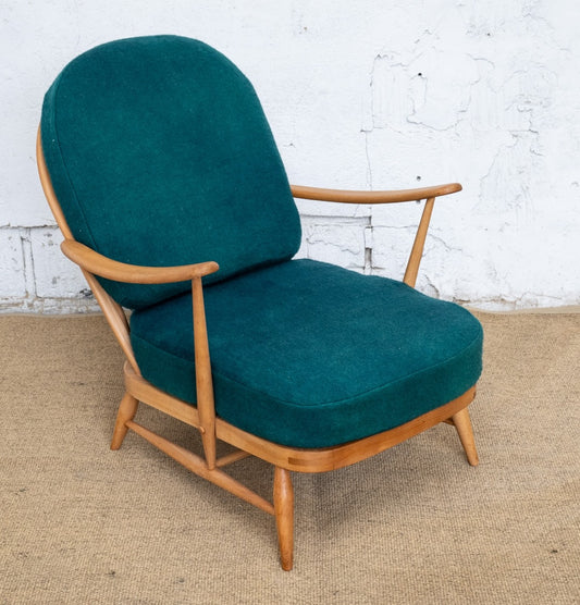Ercol Windsor 203 Armchair - Bottle Green Wool Covers
