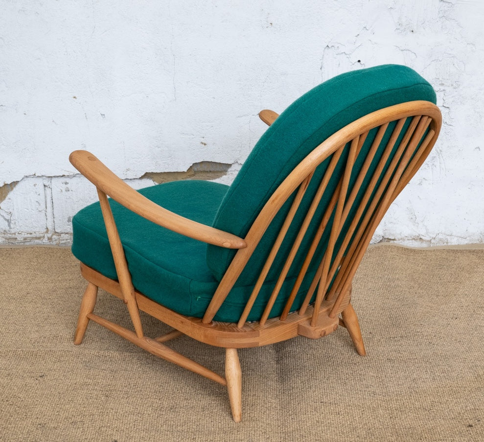 Ercol Windsor 203 Armchair - Emerald Green Wool Covers