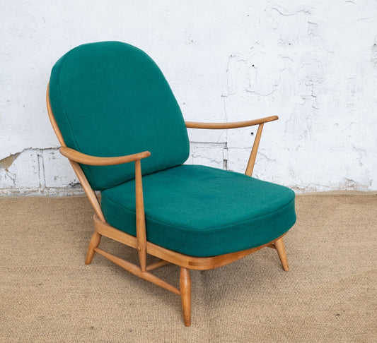 Ercol Windsor 203 Armchair - Emerald Green Wool Covers