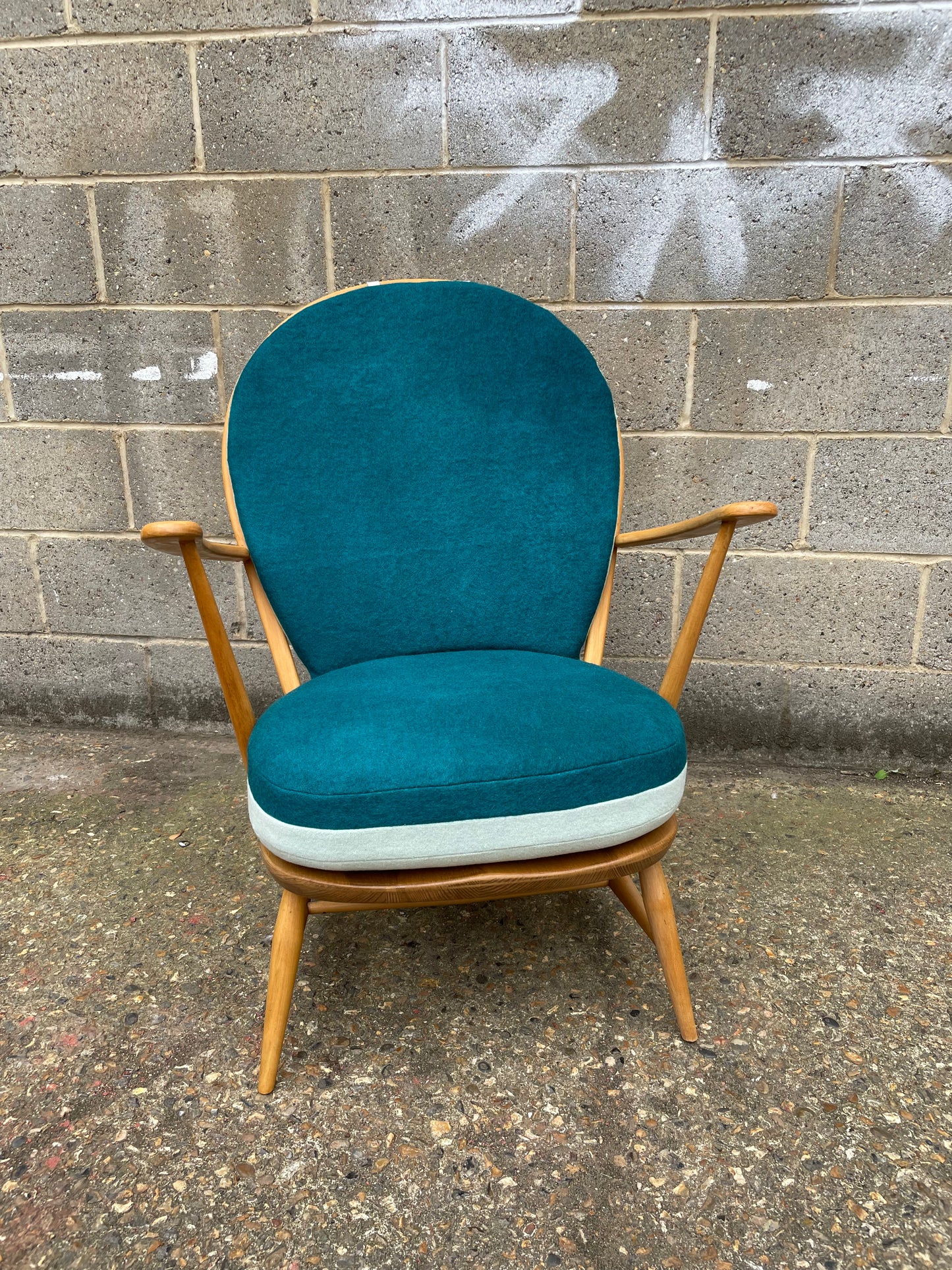  Ercol Windsor 317 Grandfather Tub Chair 