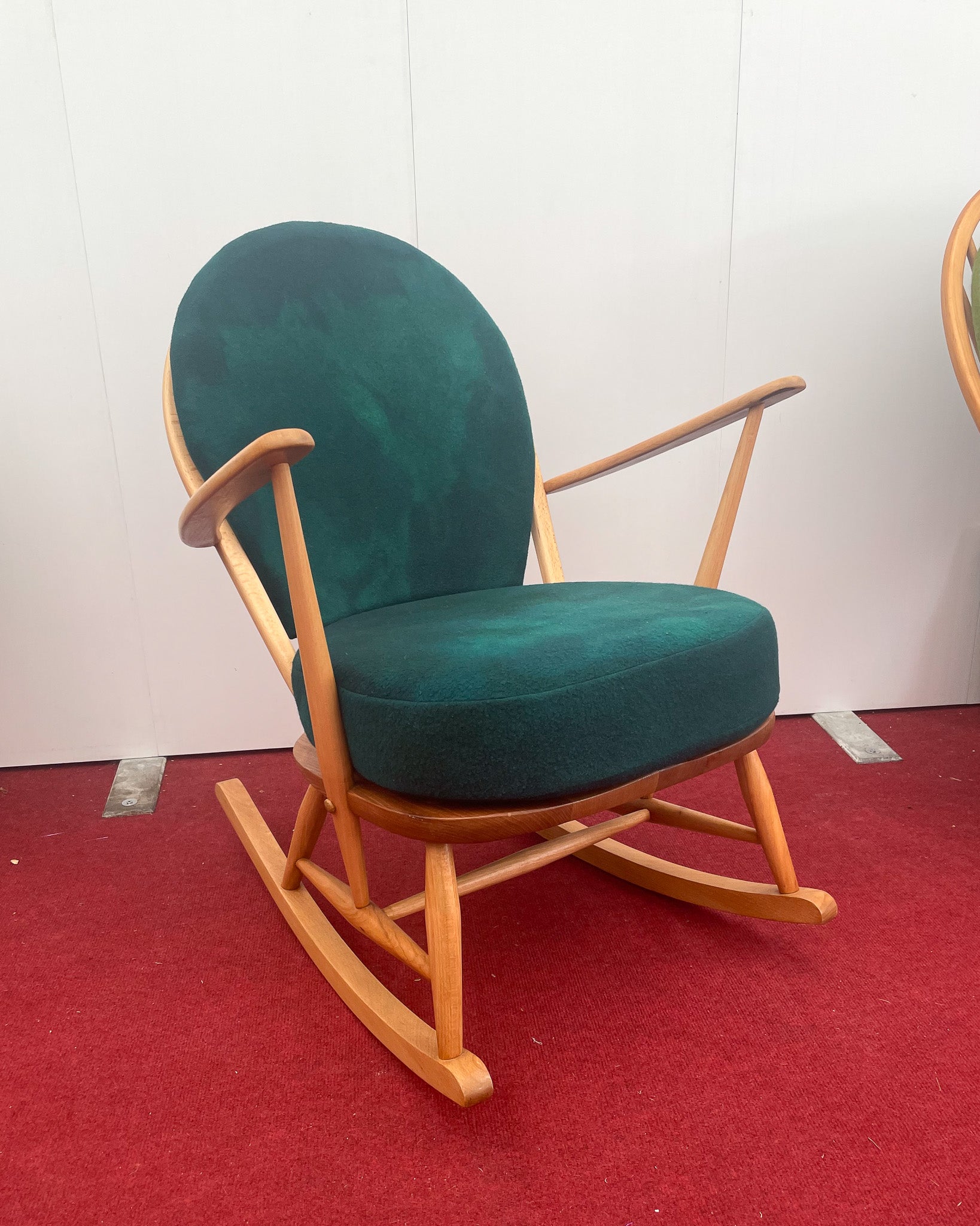 Ercol Windsor Blonde 405 Rocking Chair