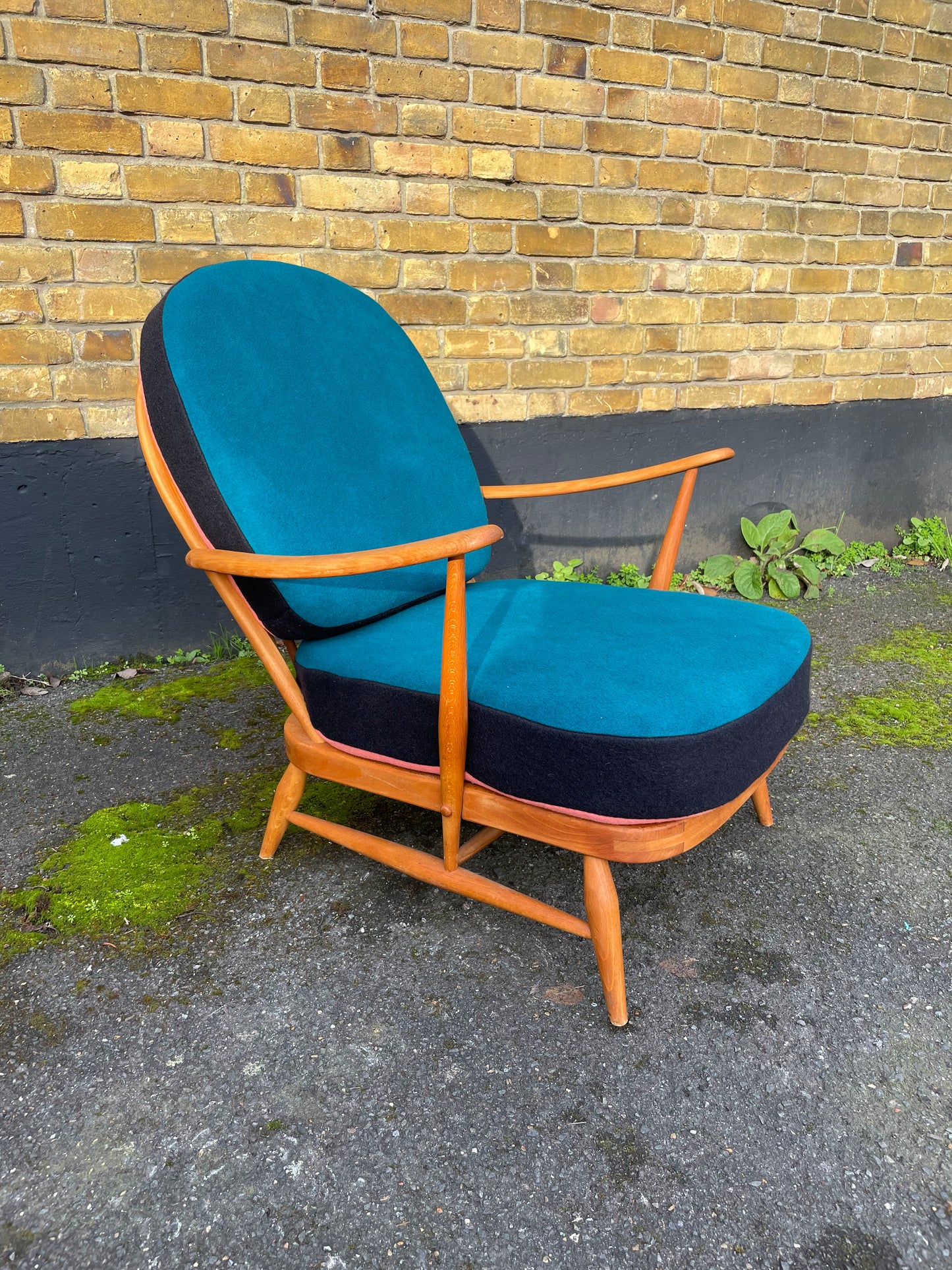 Electric Blue / Hot Pink / Turquoise - Trio Colour Block - Ercol Windsor 203 Armchair