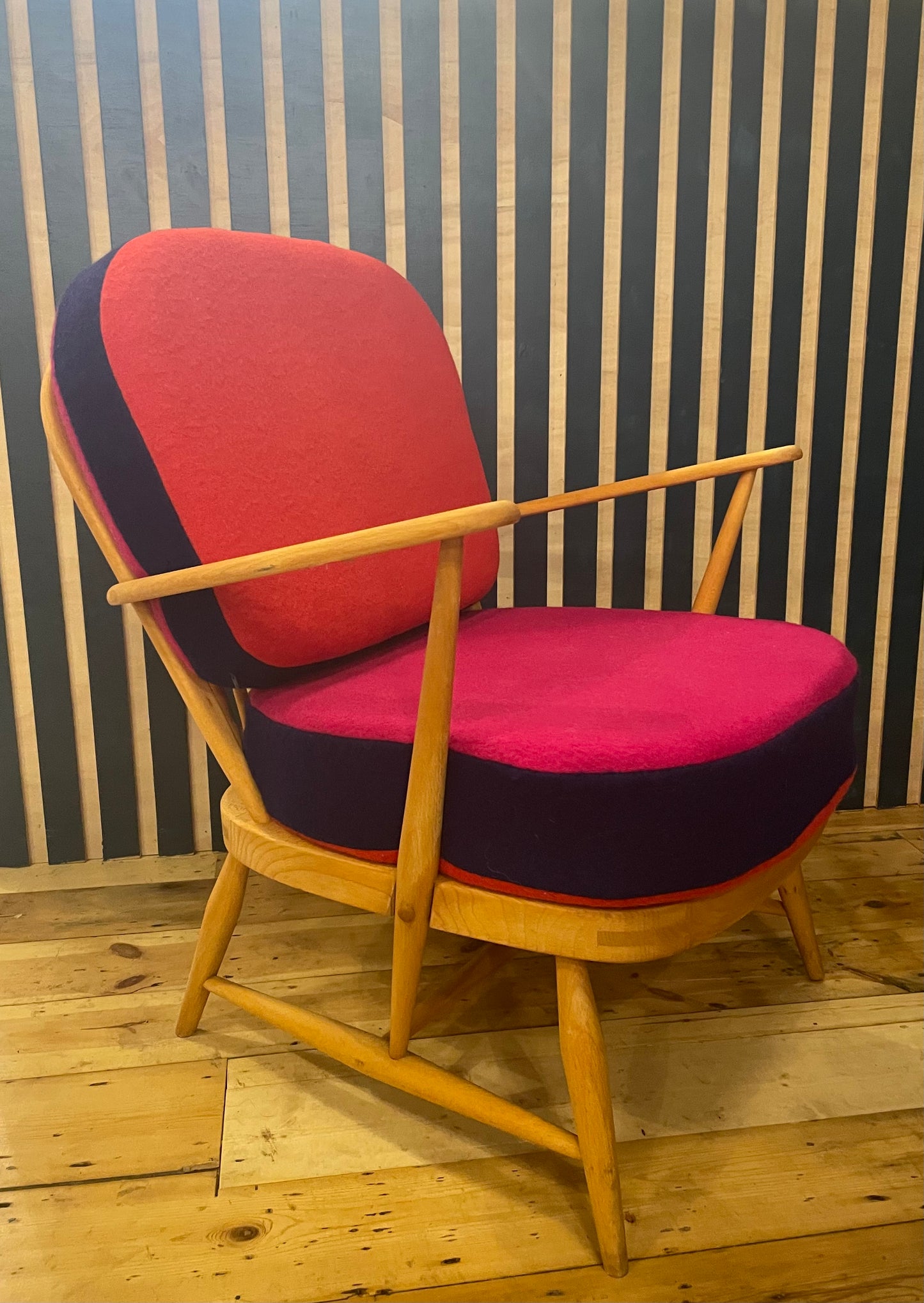 Trio Colour Block - Ercol Windsor 334 Armchair - Blood Pink Bilberry