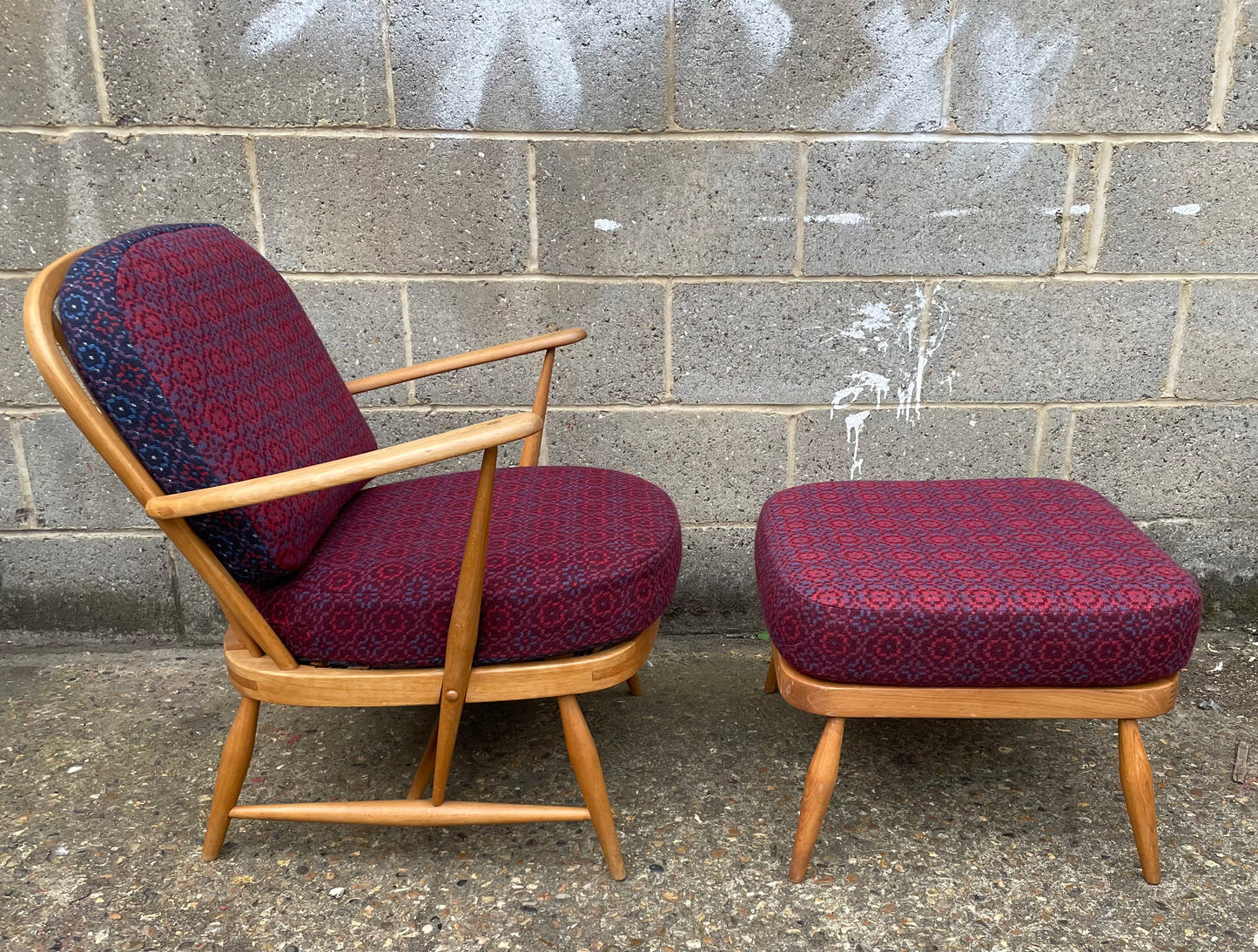 Melin Tregwynt 'Vintage Rose' Berry/Bilberry Combo Welsh Tapestry - Ercol Windsor 334 Armchair