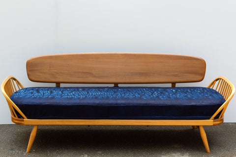 Ercol 355 Studio Couch Daybed - Fully Restored - Indigo Shibori Hand-dyed Wool Covers