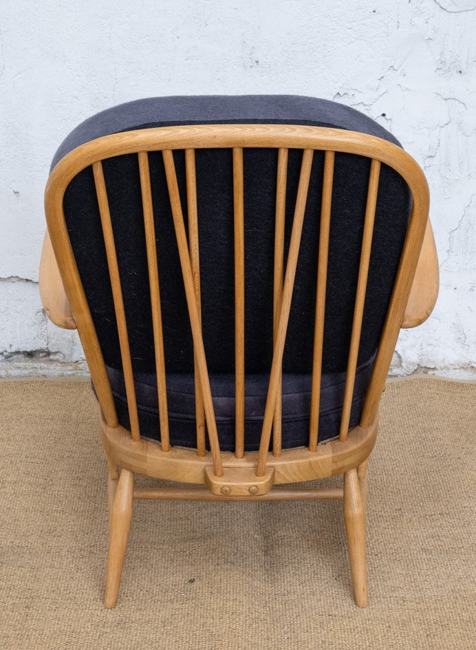 Ercol Windsor 335 Armchair - Grey/Grey Wool Covers
