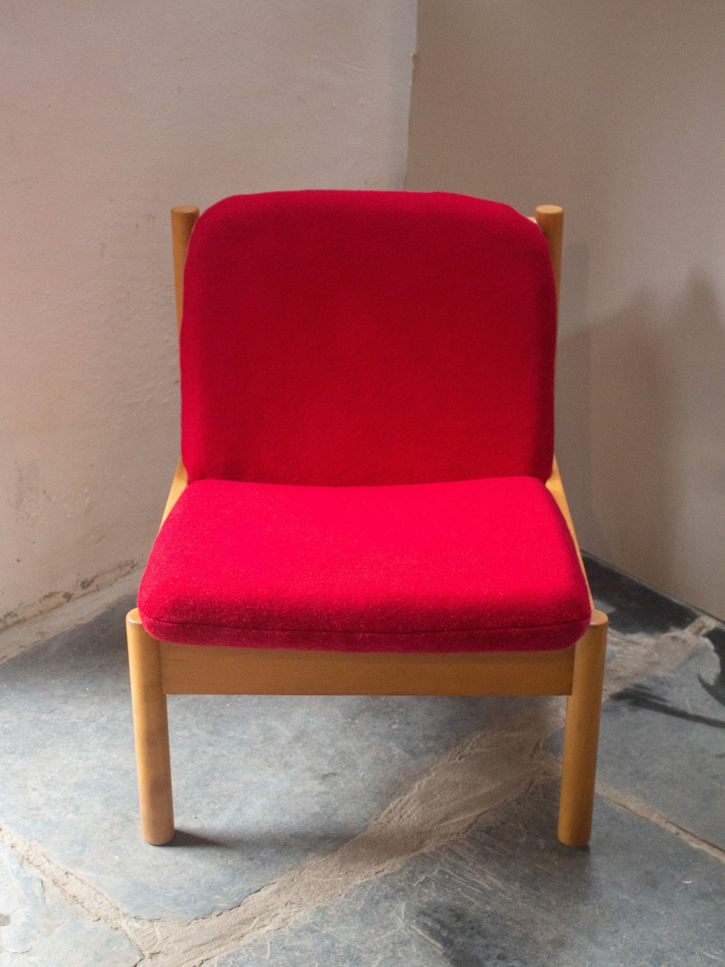 Ercol Modular 747 Lounge Chair - Pink