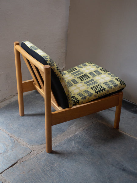 Ercol Blonde 747 Lounge Chair - Yellow/Black Welsh Tapestry